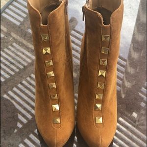 Carmel justfab boot heels